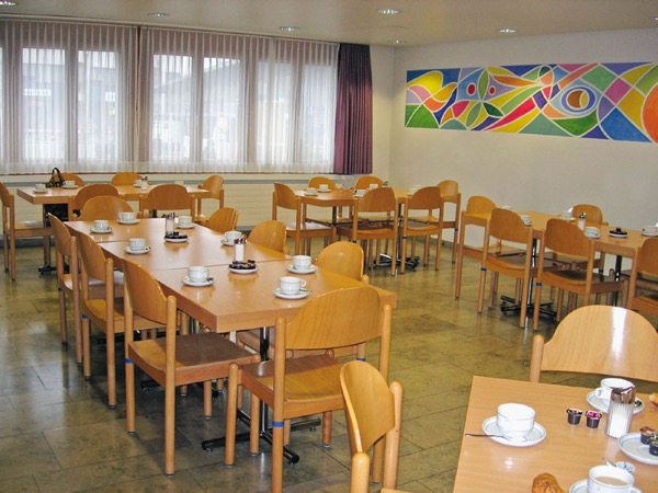 Kirchgemende Dietikon Cafeteria